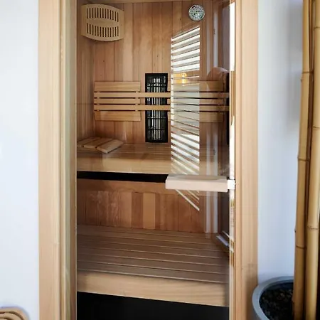 Apartament House Wisteria Kostanjevica na Krasu Zewnętrze zdjęcie