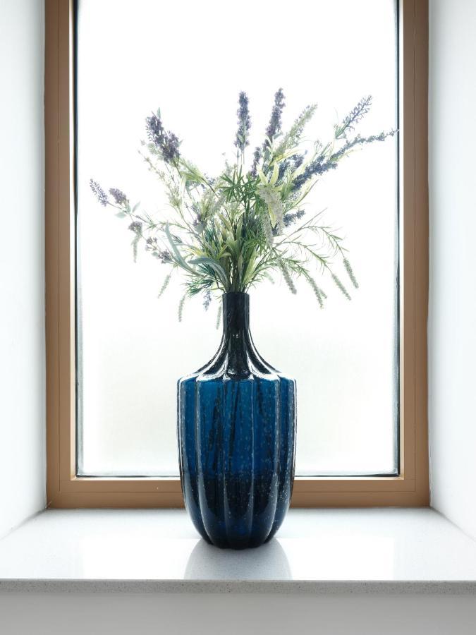 Apartment House Wisteria *