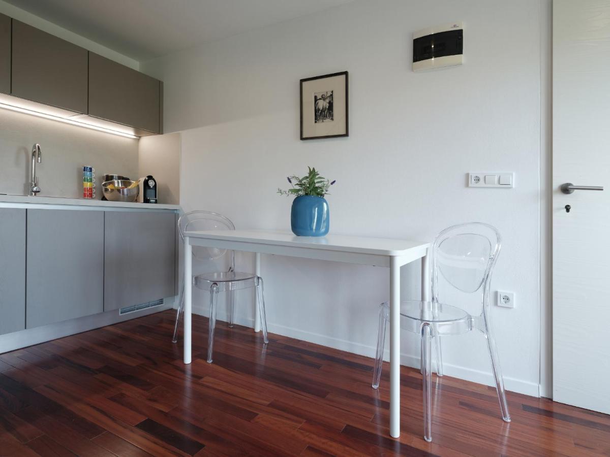 House Wisteria Apartment